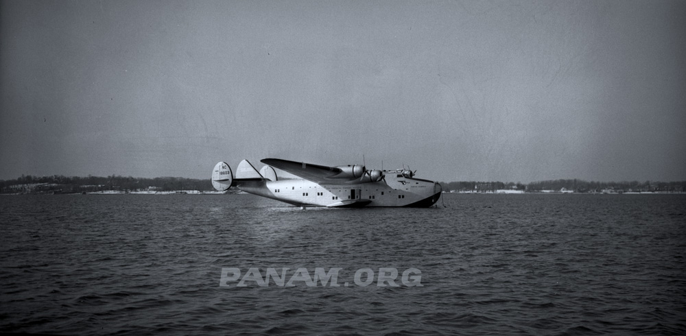 4 Yankee Clipper at Port Washington photo by Walter Christensen