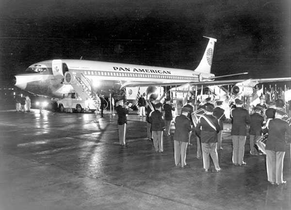 First 707 Flight Idlewild to Paris 1958