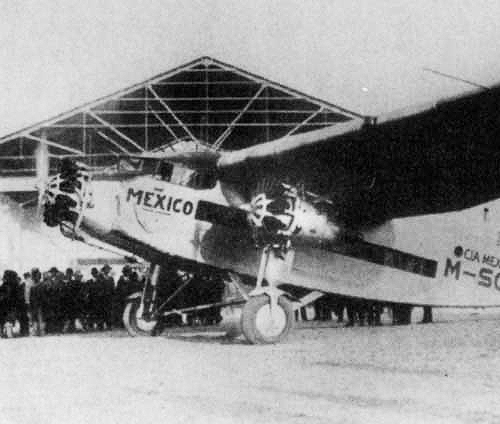 Lindbergh arrives Brownsville